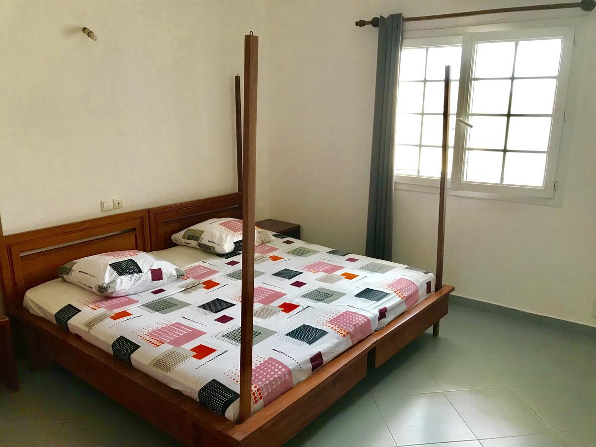Dodoo Lodge 코토누 외부 사진